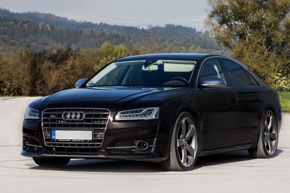 Audi A8 4.2 TDI S8 paket